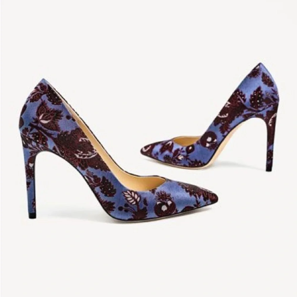 Zara blue & burgundy floral jacquard pointed toe stiletto pumps - size 7 (37) - Picture 2 of 11
